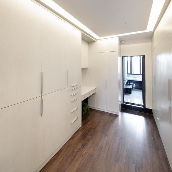 五個(gè)開放式衣帽間防塵技巧